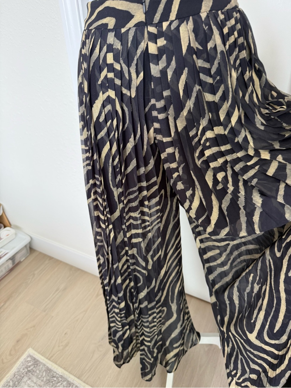 Kourt Kyla  Pleated Chiffon Zebra-Print Maxi Pants in Tan & Black - Picture 9 of 12